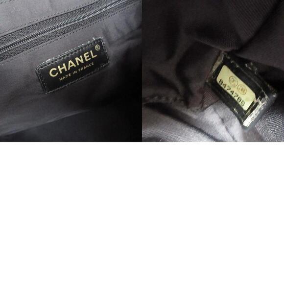 CHANEL Black Leather Tote Bag - Picture 5 of 5